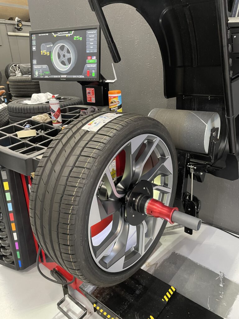 5D244F04-953B-4F75-9ECF-9A235C8A26DE