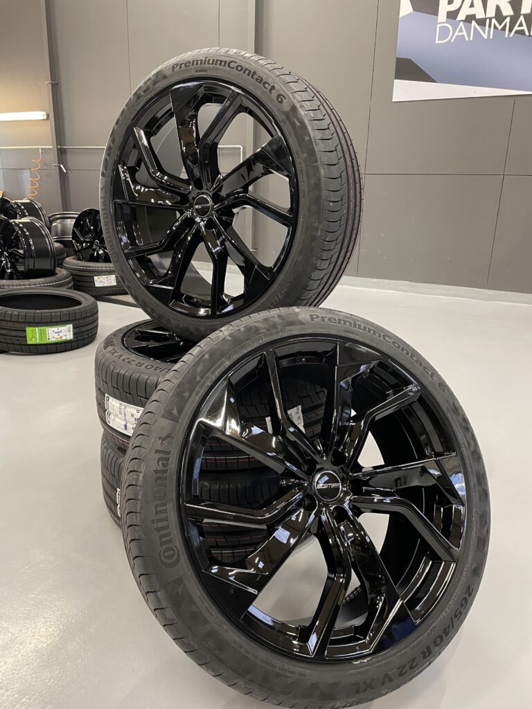 F97D4820-7DE9-4084-8BDD-F701BA48BB6E