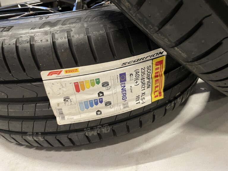 5C792324-EE0E-4C42-9B98-2FDBD9F3A42D